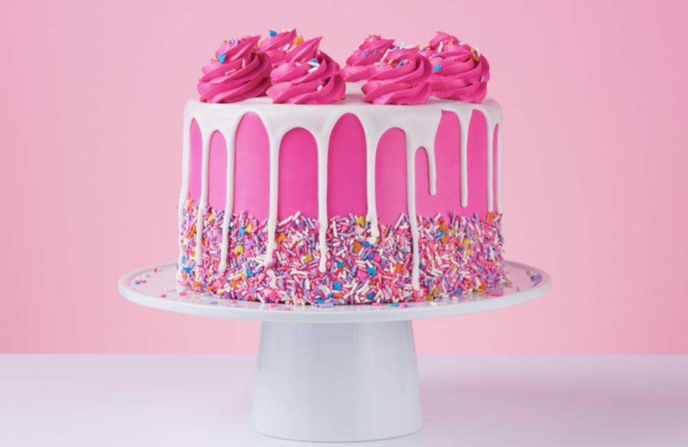 Dawn Foods and For Goodness Cakes celebrate special birthdays Craft